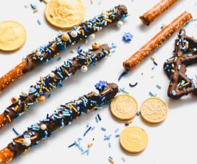 Chocolate Dipped Pretzels om a white paper