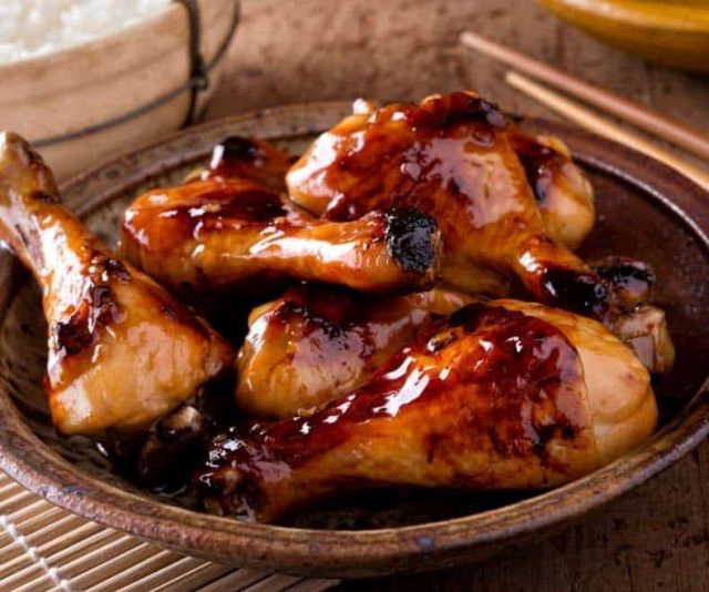 Honey – Soy Chicken Drumsticks in a bowl